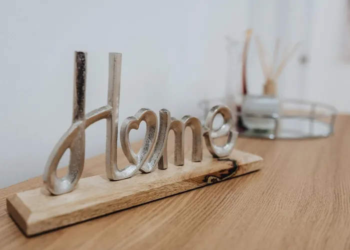 Cefas Apartments Manchester - Free Parking - City Centre